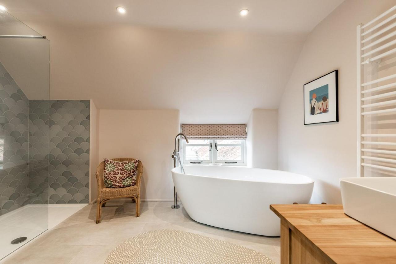Host & Stay - White End Salthouse Eksteriør bilde